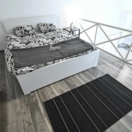 Apartment Modern Sailor In The Downtown